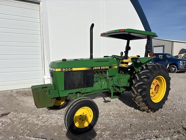 Image of John Deere 2355 equipment image 1