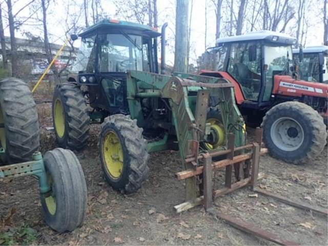 Image of John Deere 2355 equipment image 2