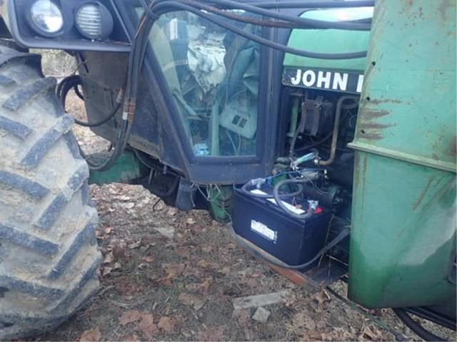 Image of John Deere 2355 equipment image 3