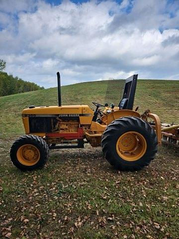 Image of John Deere 2355 equipment image 2