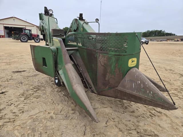 Image of John Deere 237 equipment image 2
