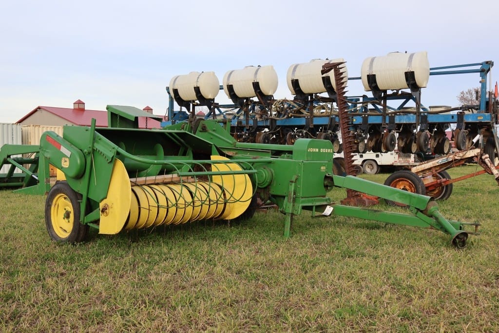 John Deere 24WS Equipment Image0