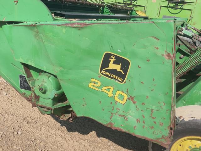 Image of John Deere 240 equipment image 4
