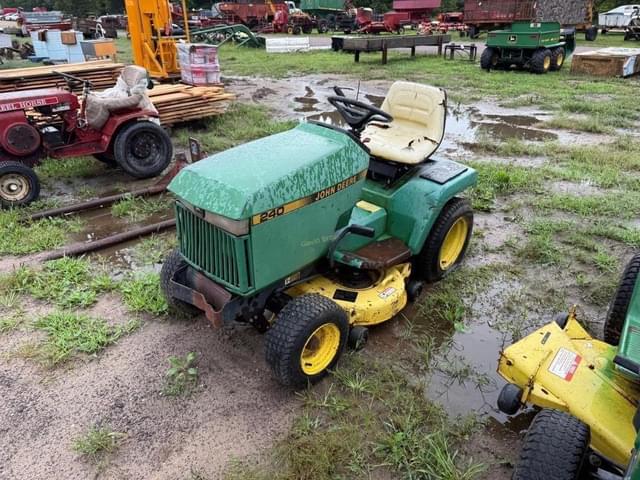 Image of John Deere 240 equipment image 2