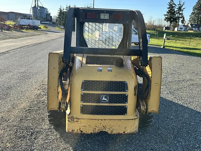 Image of John Deere 240 equipment image 3