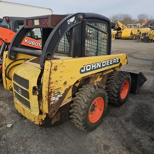 Image of John Deere 240 equipment image 3