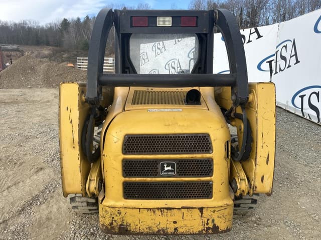 Image of John Deere 240 equipment image 3