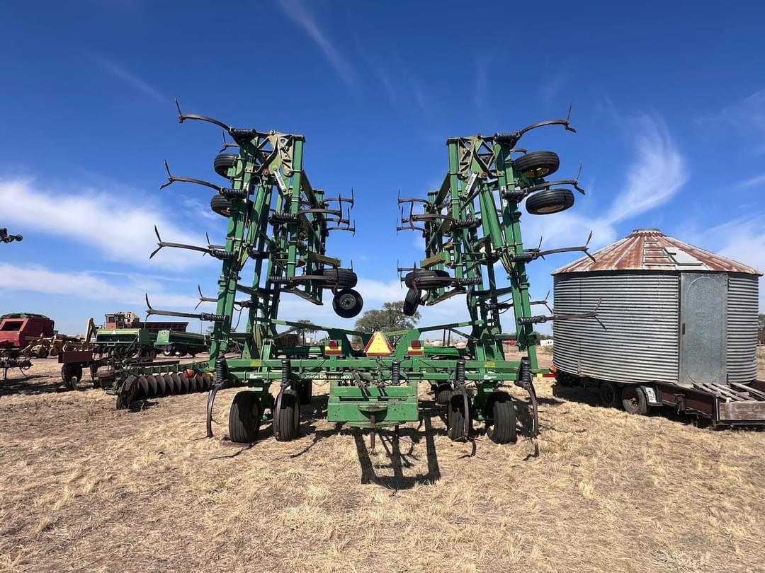 Image of John Deere 2400 Primary image