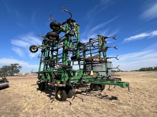 Image of John Deere 2400 equipment image 1