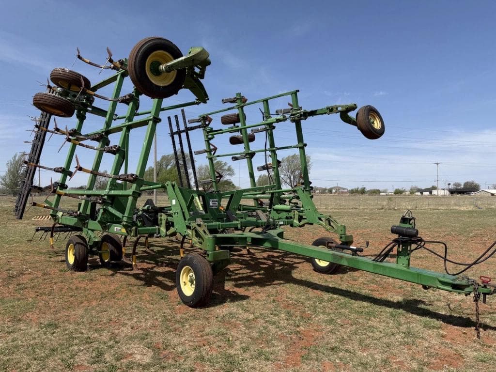 Image of John Deere 2410 Primary image