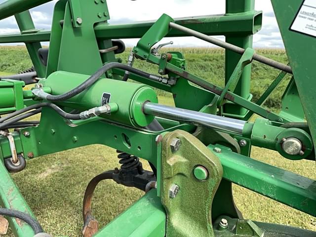 Image of John Deere 2410 equipment image 3