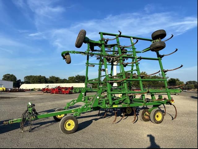 Image of John Deere 2410 equipment image 1