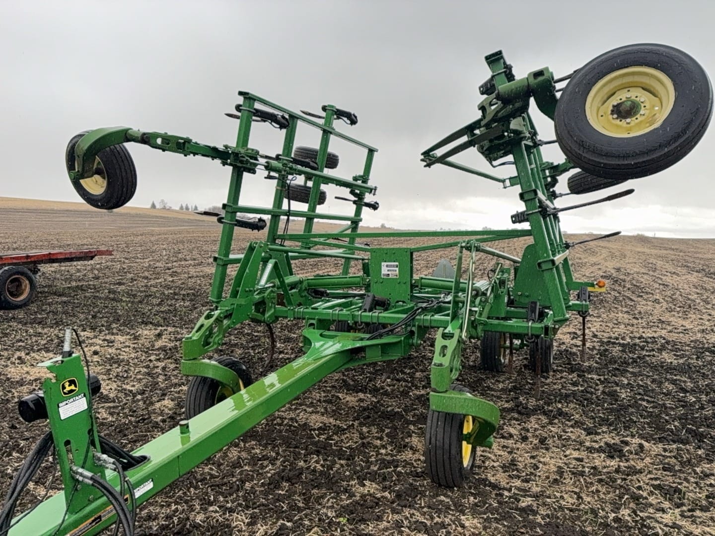 John Deere 2410 Equipment Image0