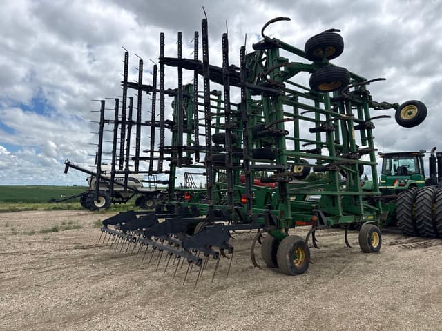 Image of John Deere 2410 equipment image 4