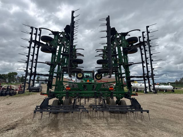 Image of John Deere 2410 equipment image 3