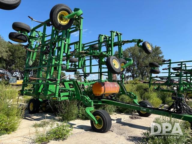 Image of John Deere 2410 equipment image 3