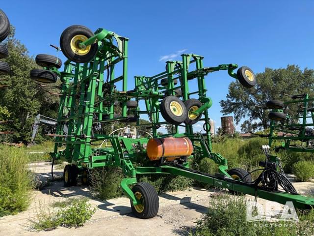 Image of John Deere 2410 equipment image 2