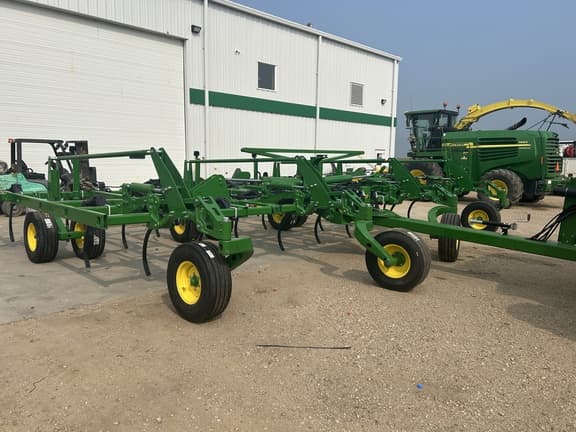 Image of John Deere 2430 Primary image