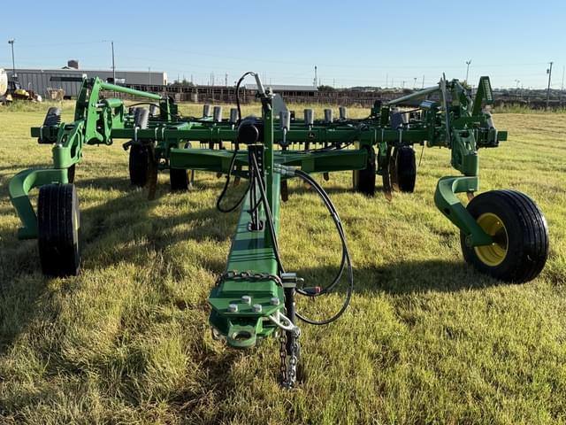 Image of John Deere 2430 equipment image 1