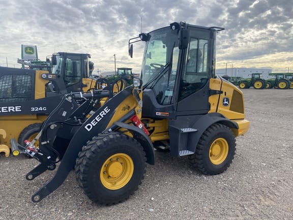 John Deere 244P Equipment Image0