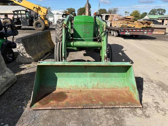 Image of John Deere 2440 equipment image 2