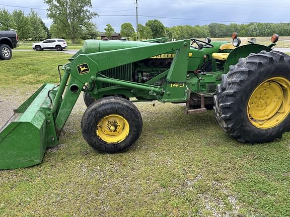Image of John Deere 2440 equipment image 2
