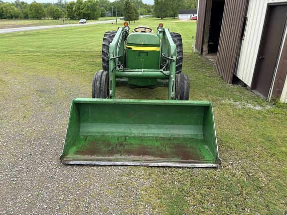 Image of John Deere 2440 equipment image 4
