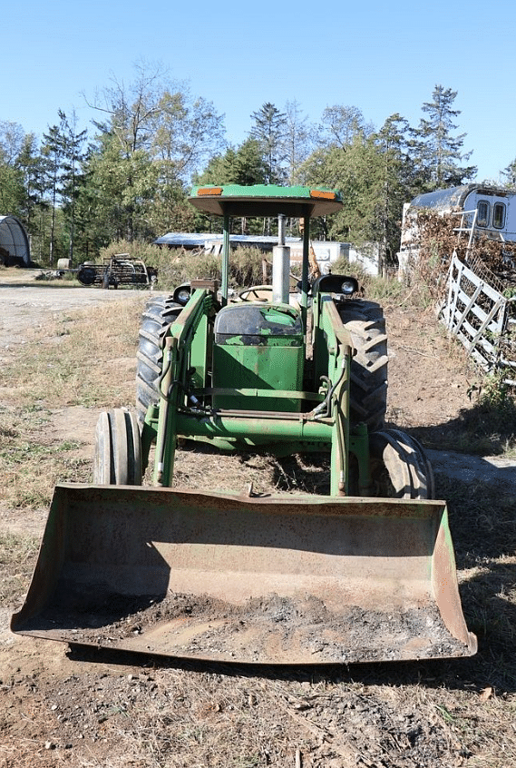 Image of John Deere 2440 equipment image 1