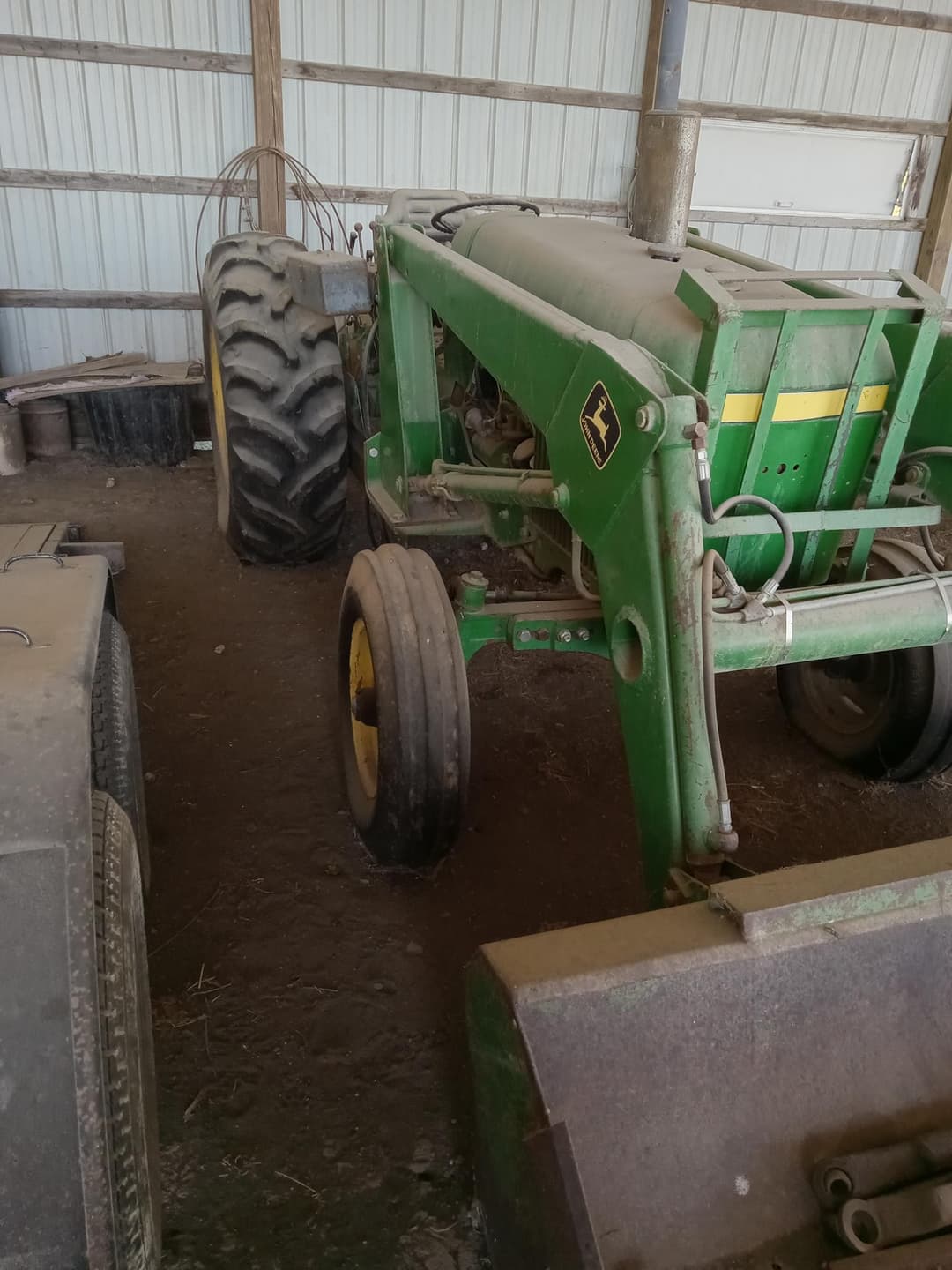 Image of John Deere 2440 Image 1