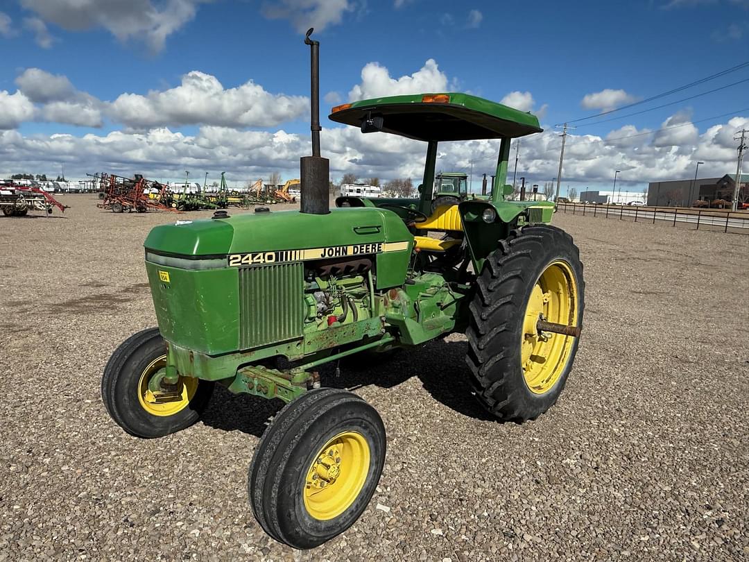 Image of John Deere 2440 Primary image