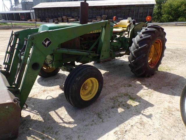 Image of John Deere 2440 equipment image 3