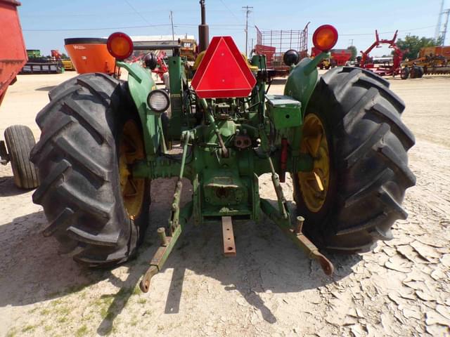 Image of John Deere 2440 equipment image 4