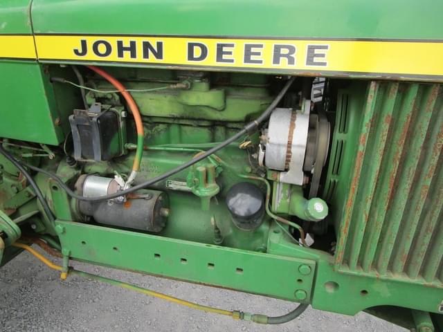 Image of John Deere 2440 equipment image 3