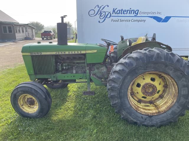 Image of John Deere 2440 equipment image 4