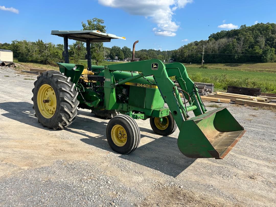 Image of John Deere 2440 Primary image