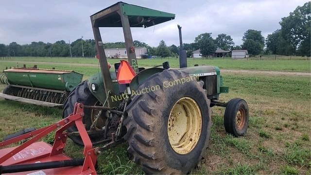 Image of John Deere 2440 equipment image 4