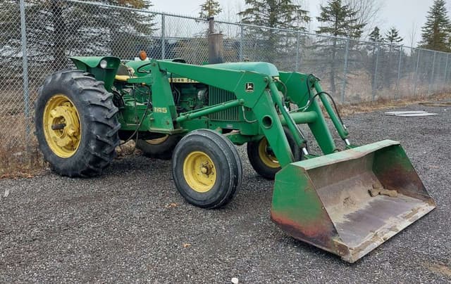 Image of John Deere 2440 equipment image 1
