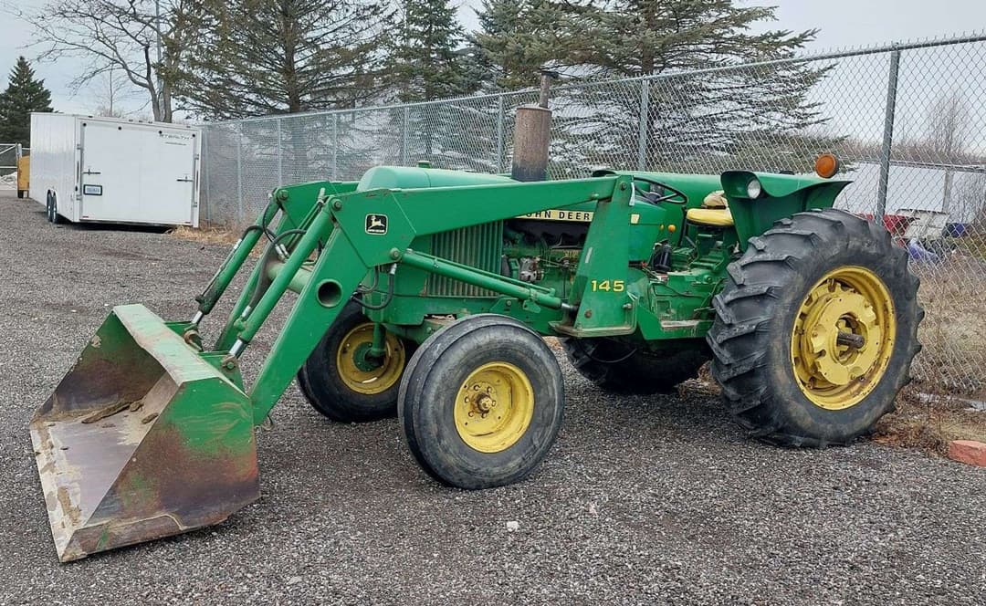 Image of John Deere 2440 Primary image
