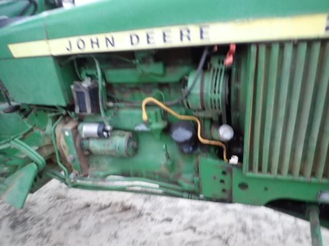 Image of John Deere 2440 equipment image 4
