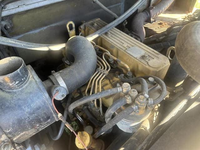 Image of John Deere 244H equipment image 4