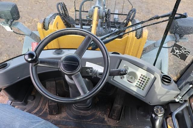 Image of John Deere 244J equipment image 1