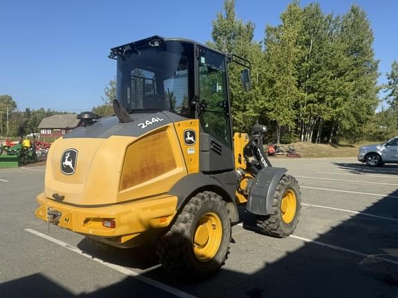 Image of John Deere 244L equipment image 2