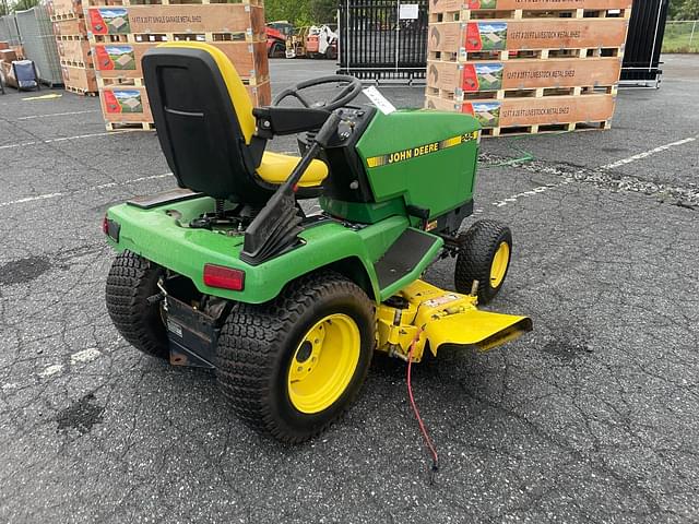 Image of John Deere 245 equipment image 3