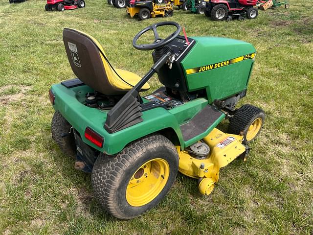 Image of John Deere 245 equipment image 4