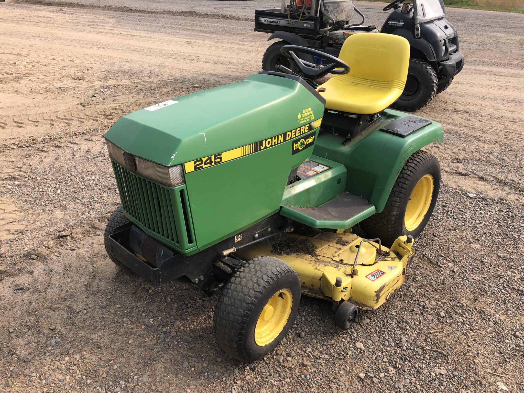 Main image John Deere 245