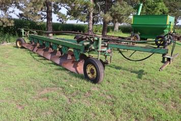 Main image John Deere 2350-2450