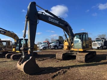 Main image John Deere 245G LC