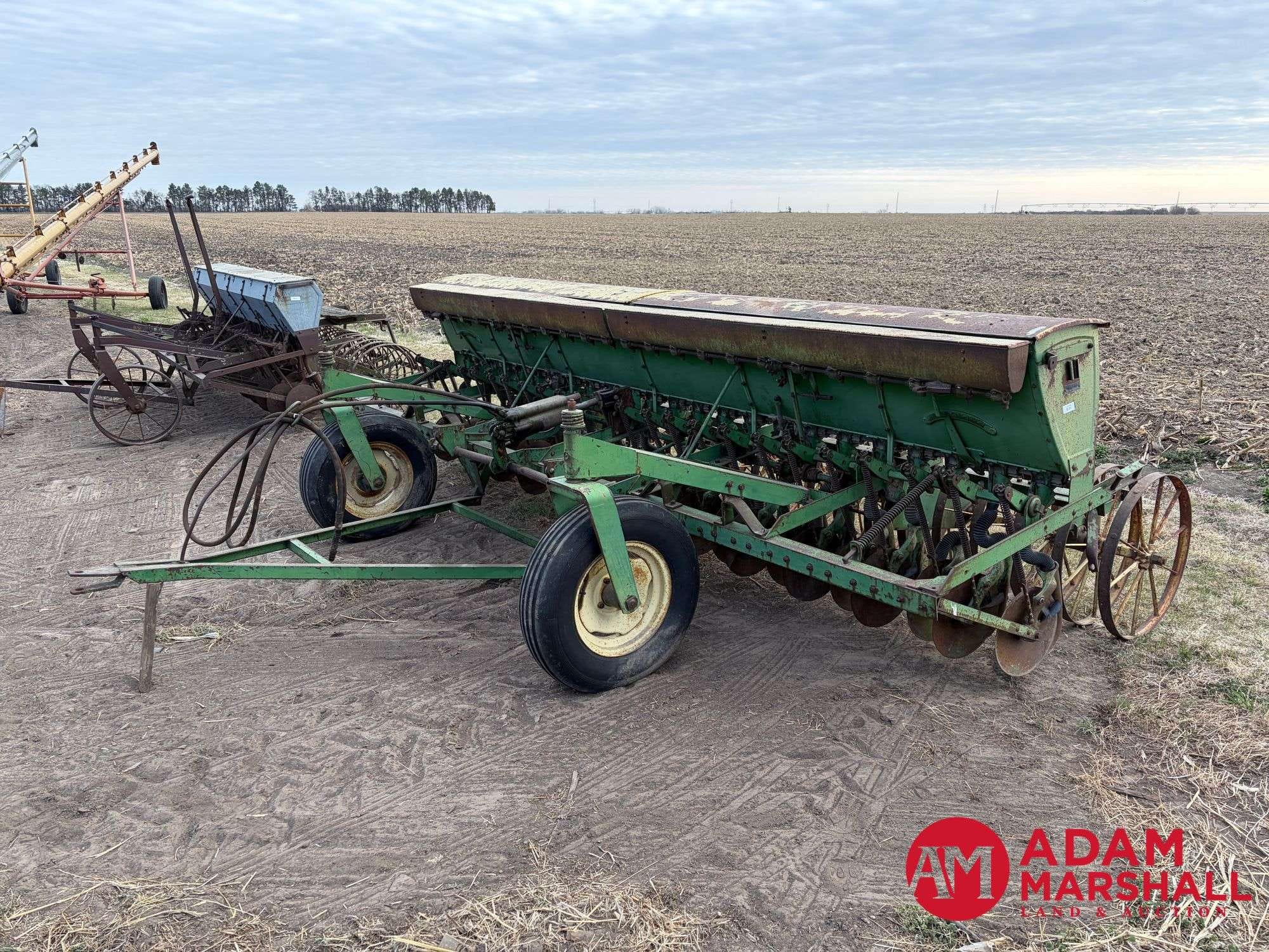 John Deere LLA Equipment Image0