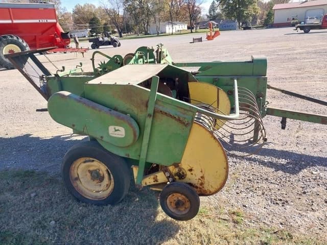 Image of John Deere 24T equipment image 2