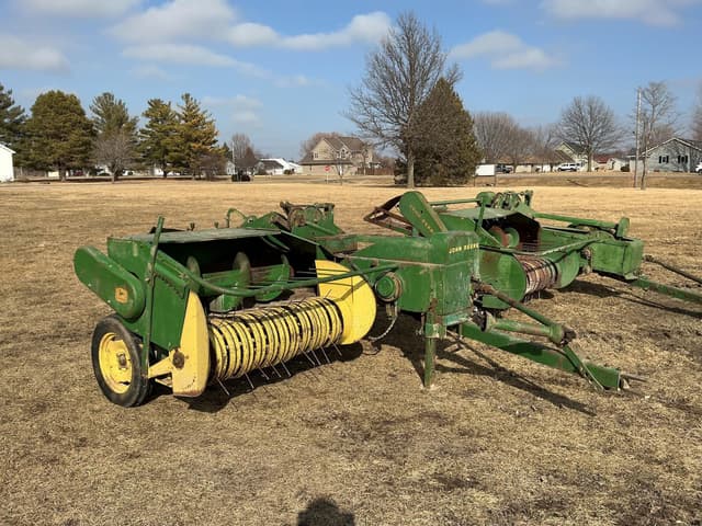 Image of John Deere 24T equipment image 2